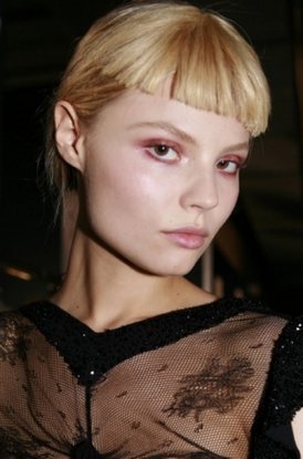 Тенденции макияжа с модных показов весна 2012