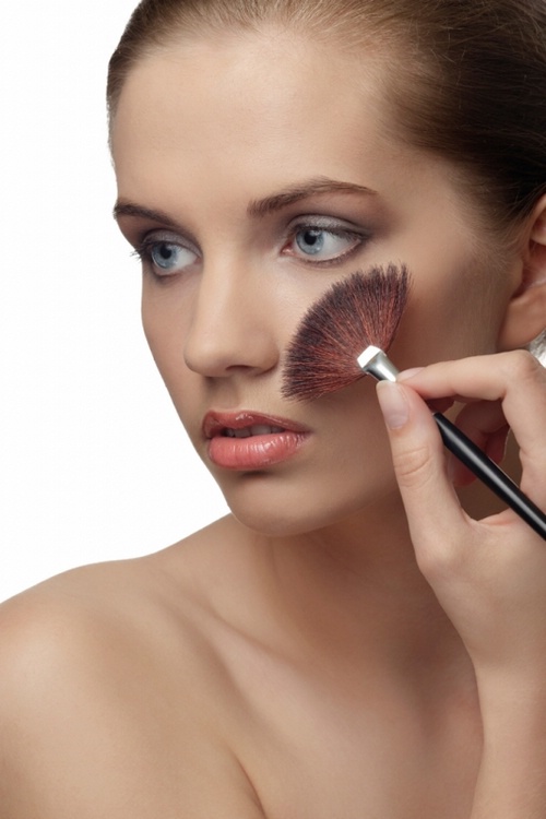 6 новых секретов макияжа с красных дорожек 2012