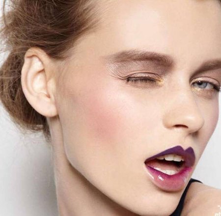 Как сделать гаммообразный макияж губ