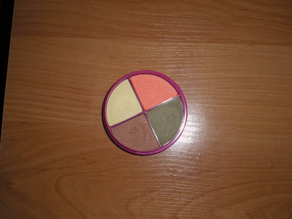 Четырехцветные тени для век Flormar Pretty №P-041