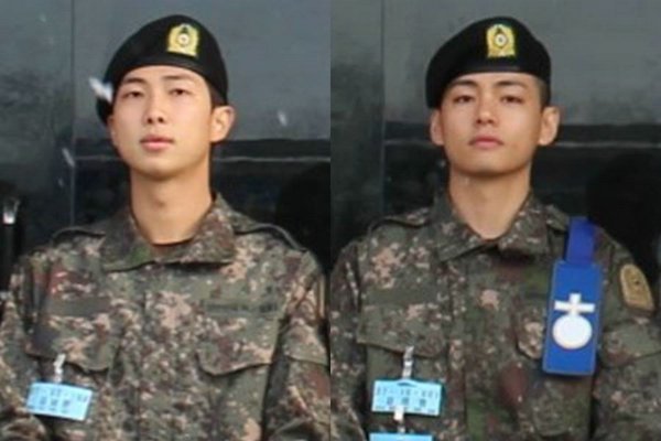 Участники BTS RM и Ви запечатлены на новых фотографиях в военном тренировочном лагере