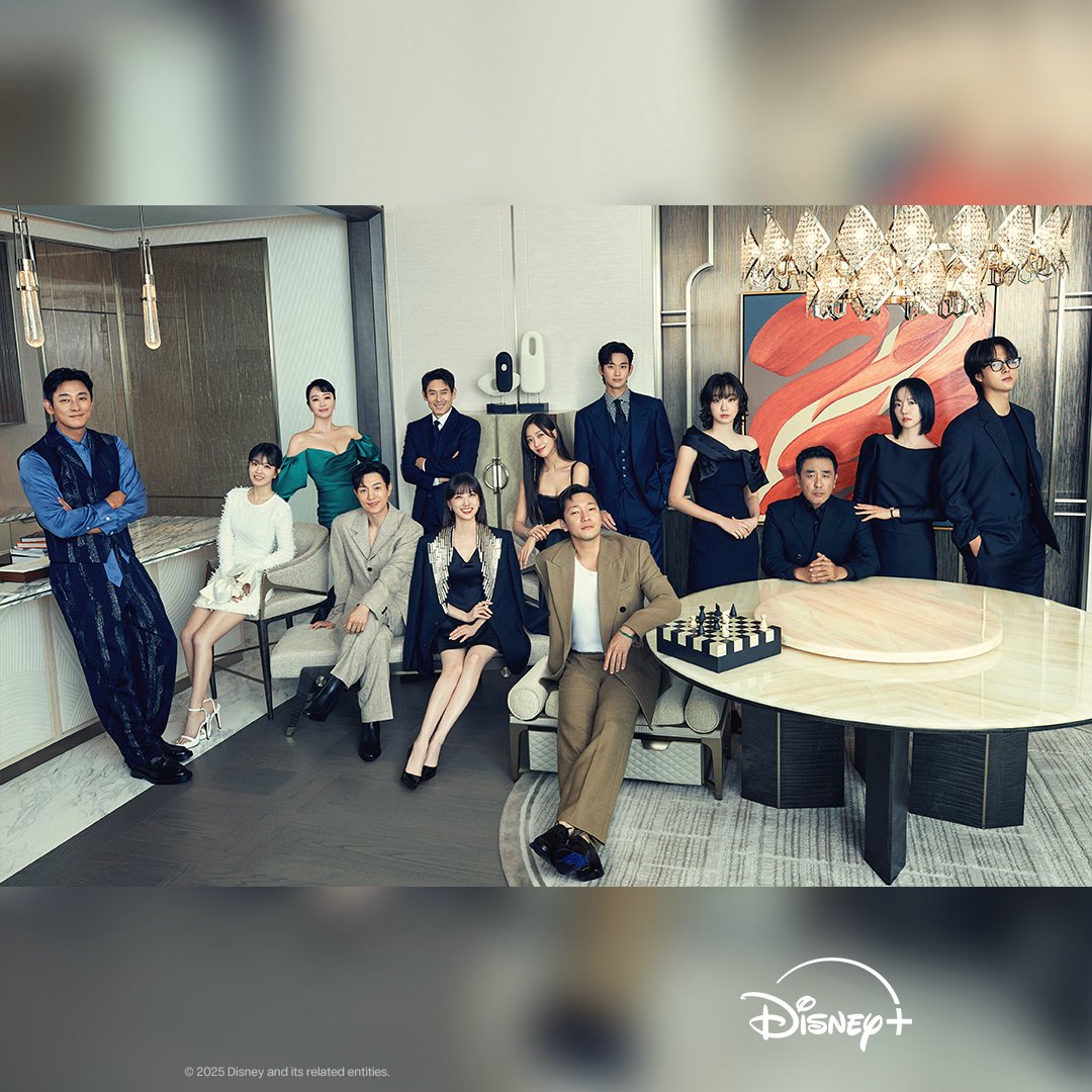 Звезды «2025 Disney+» собрались вместе
